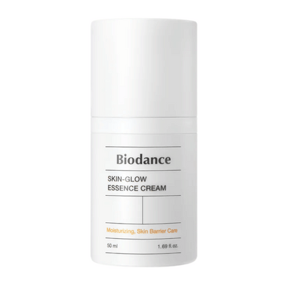 Imagen del producto de Biodance Skin-Glow Essence Cream en un frasco dispensador blanco con diseño minimalista. El texto en el empaque indica que la crema proporciona hidratación y fortalece la barrera de la piel. Volumen: 50 ml.